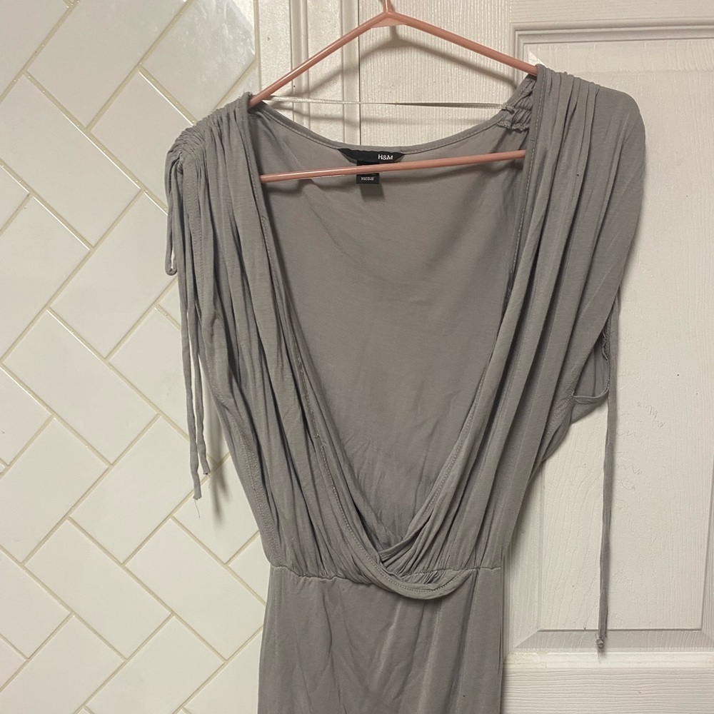 Grey dress